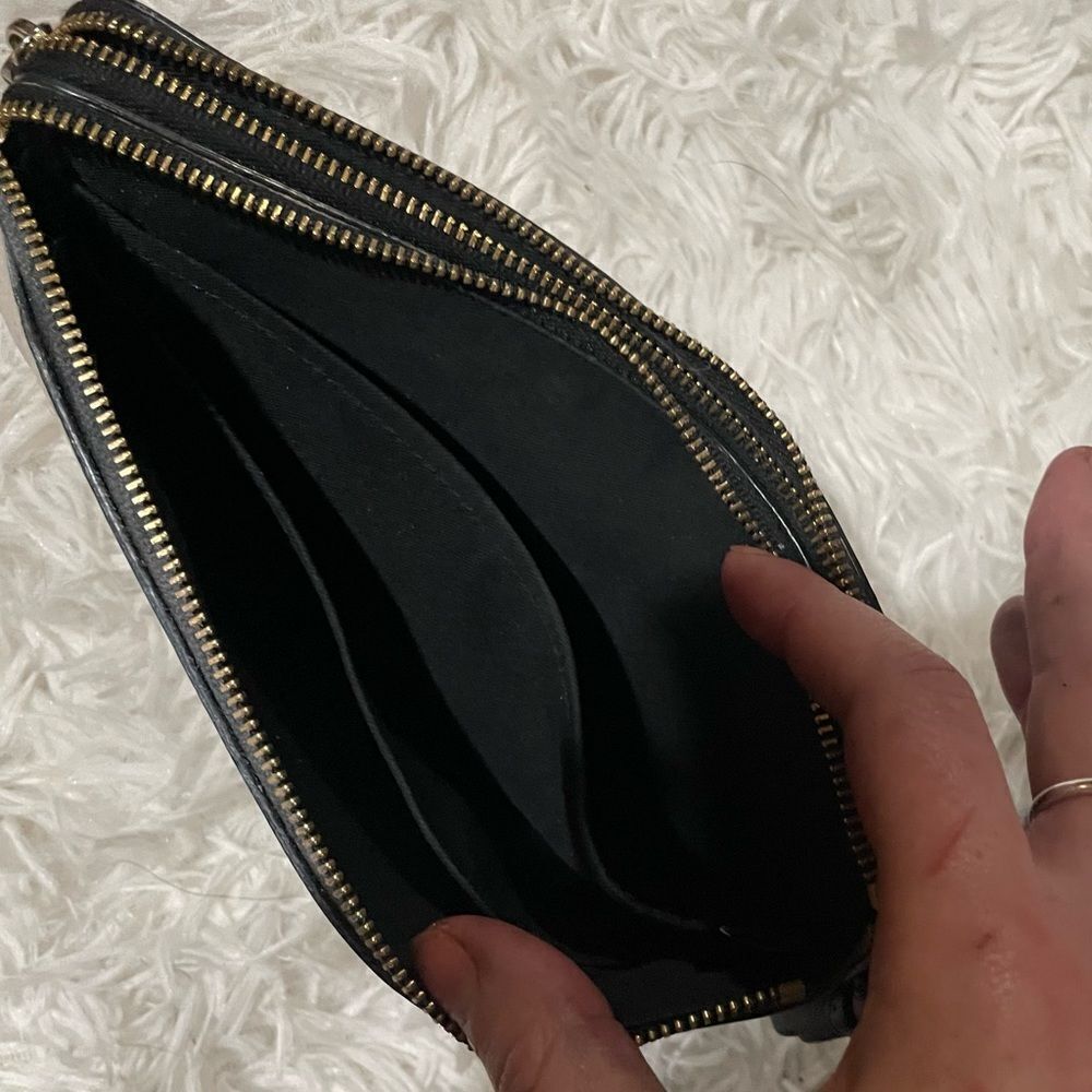 Coach Color Block Rouge Creme Pebbled Leather Large Double Zip Wristlet Clutch - Picture 10 of 16